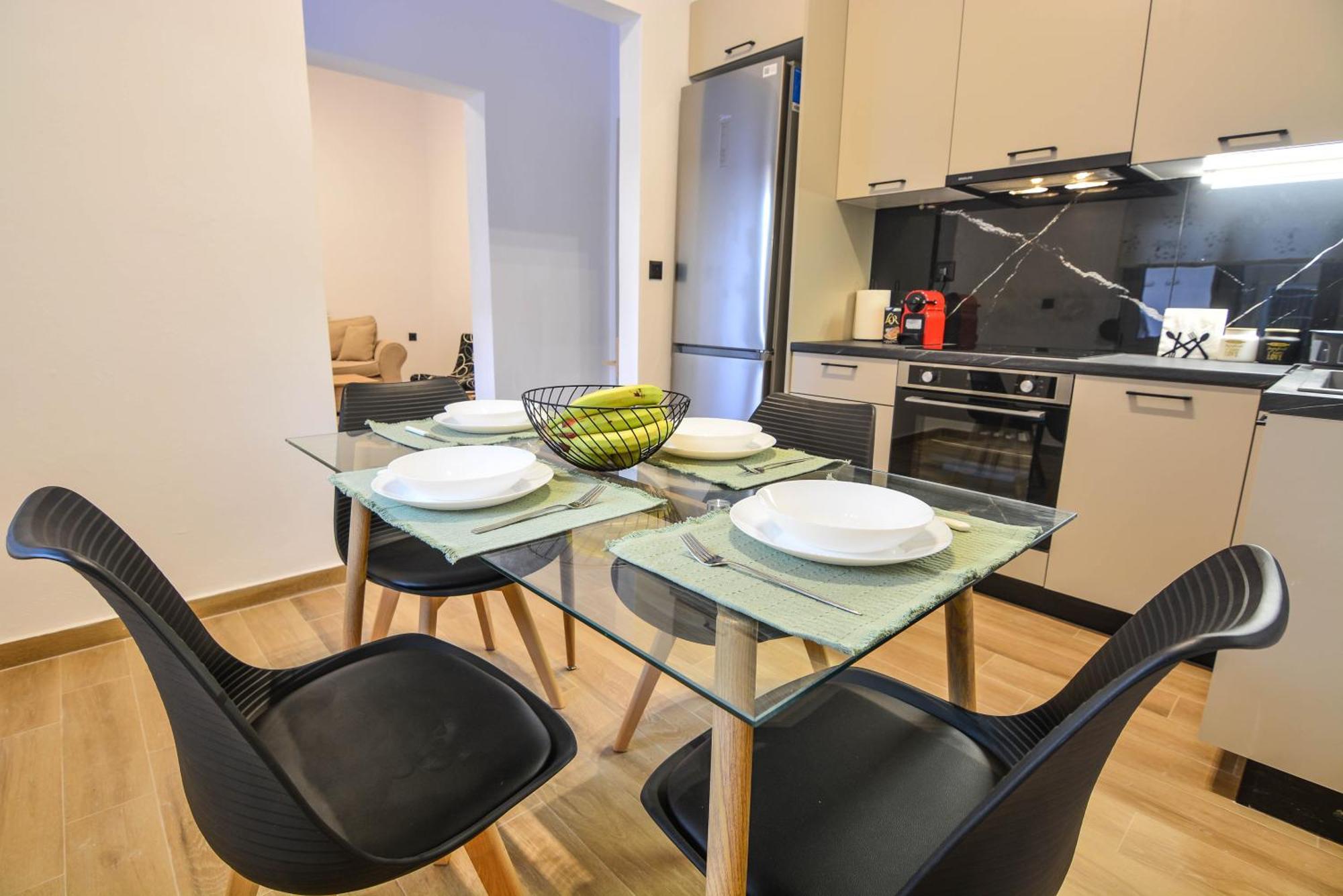 Serenity Residence ซิโลกาสโตร ภายนอก รูปภาพ