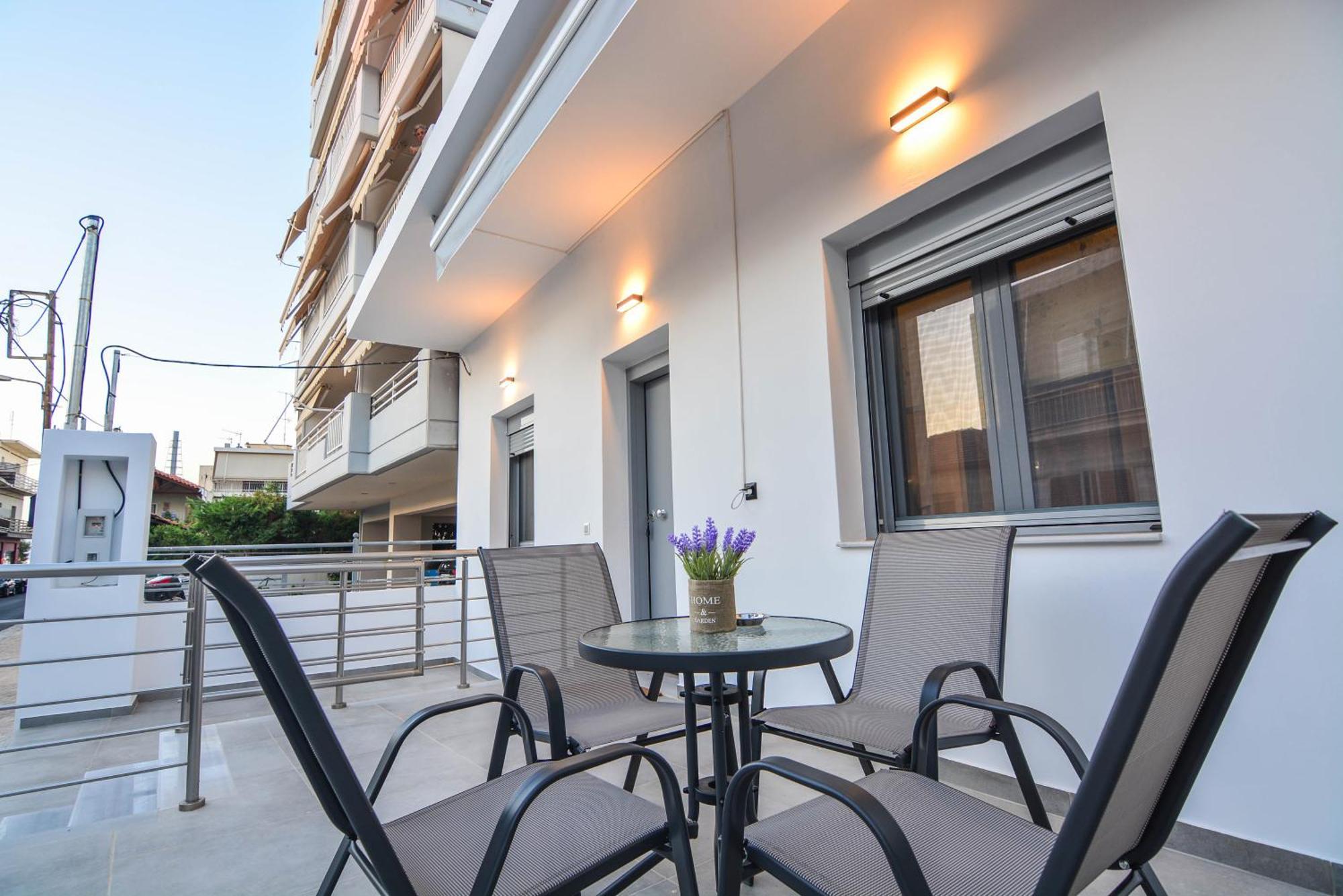 Serenity Residence ซิโลกาสโตร ภายนอก รูปภาพ