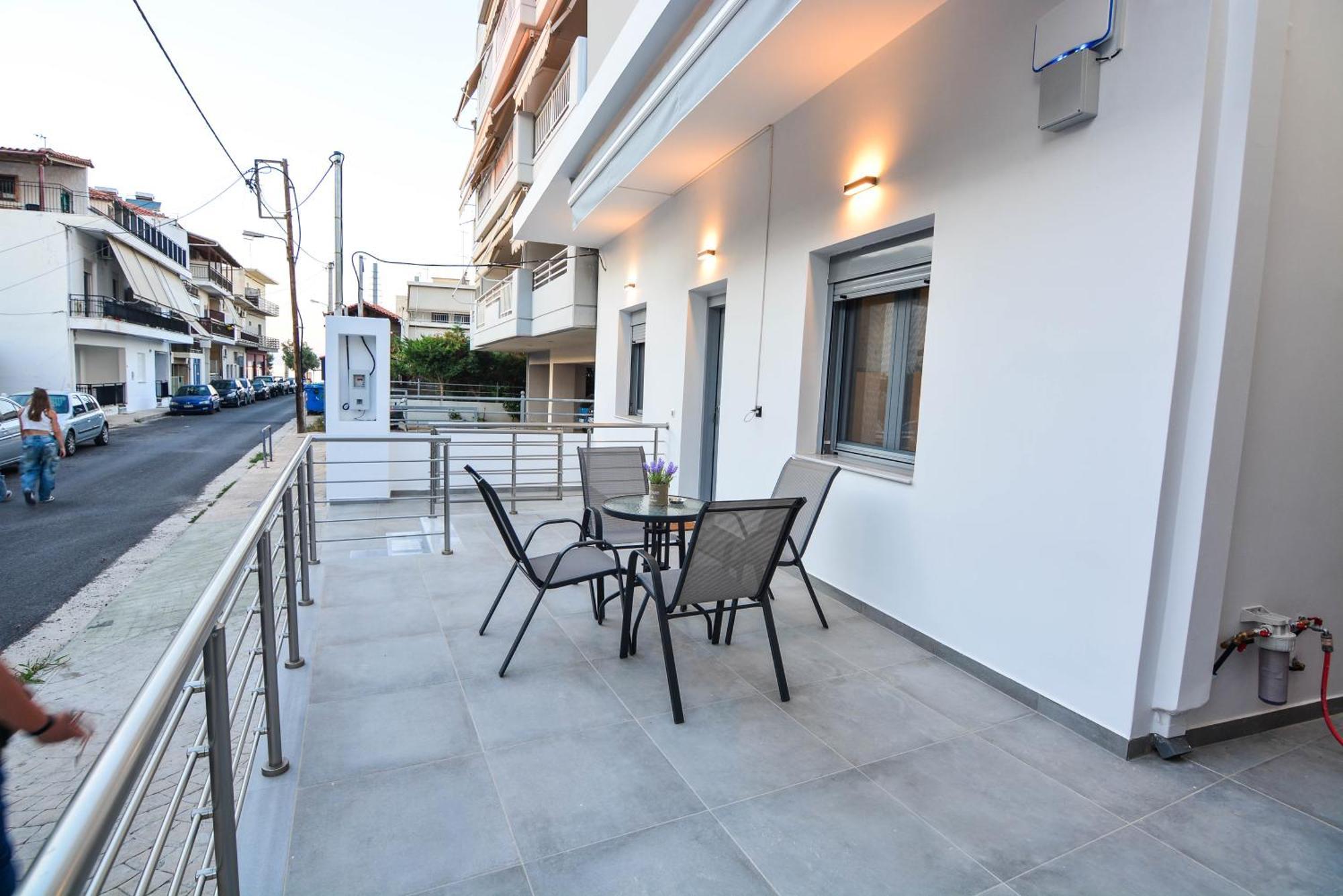 Serenity Residence ซิโลกาสโตร ภายนอก รูปภาพ
