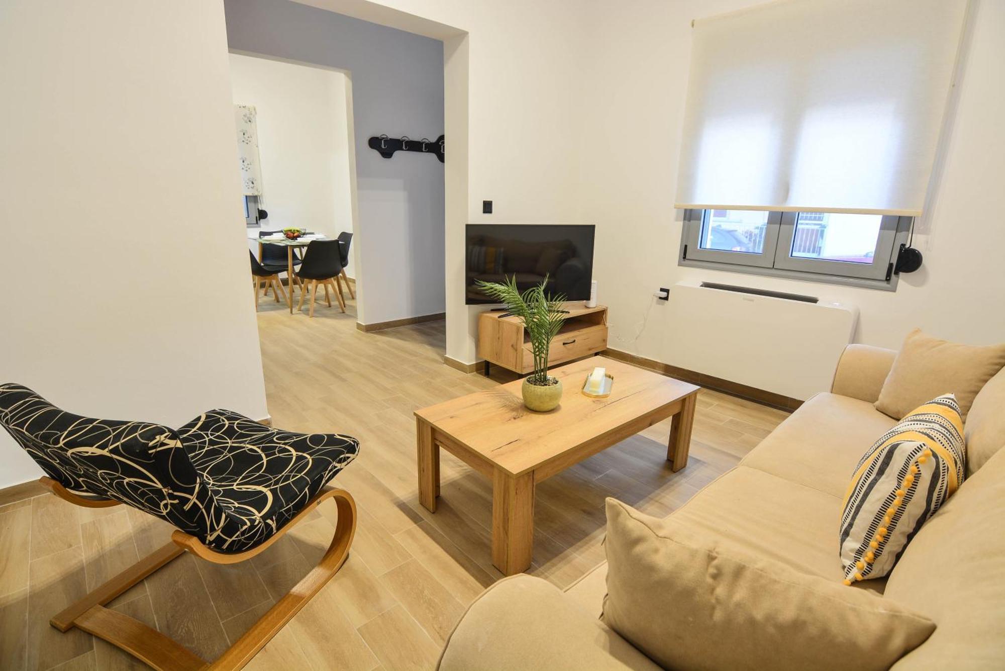 Serenity Residence ซิโลกาสโตร ภายนอก รูปภาพ